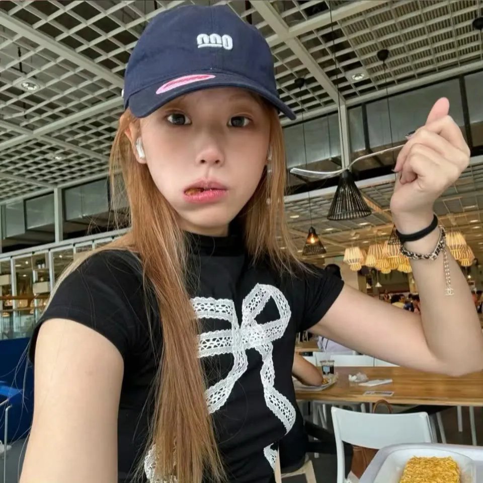 百变小姬子